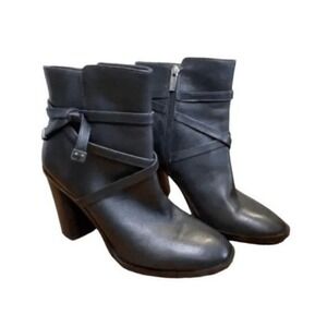 Vince Camuto Heeled Moto Boots Black Leather Booties Zip-Up 8.5 39